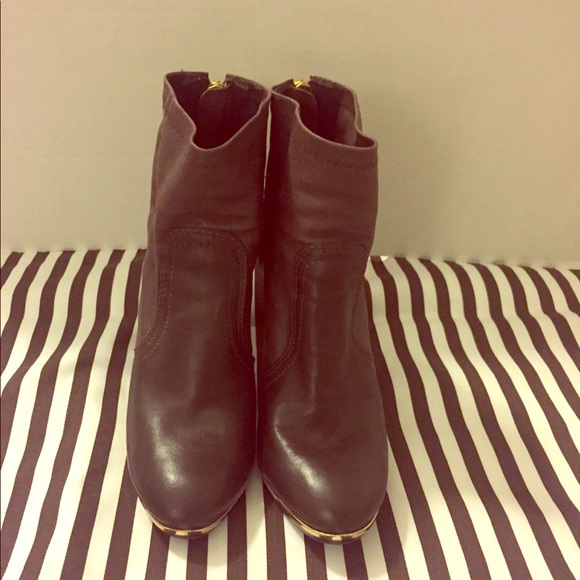 Tory Burch Shoes - Tory Burch Brown leather booties